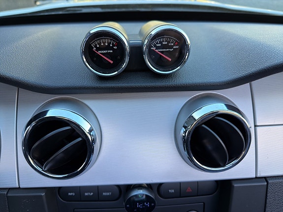 Ford Mustang 15 of 20