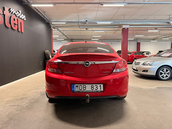 Opel Insignia 4 of 5