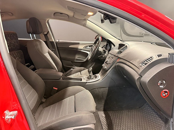 Opel Insignia 9 of 13