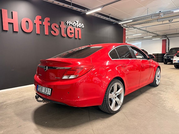 Opel Insignia 3 of 5