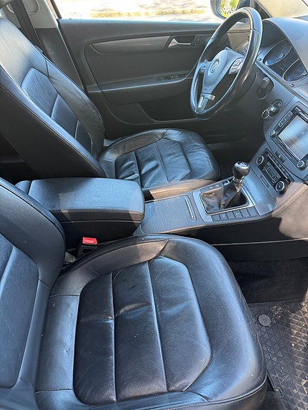 Volkswagen Passat 5 of 5