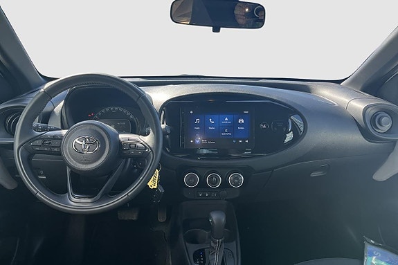 Toyota Aygo X 10 of 13