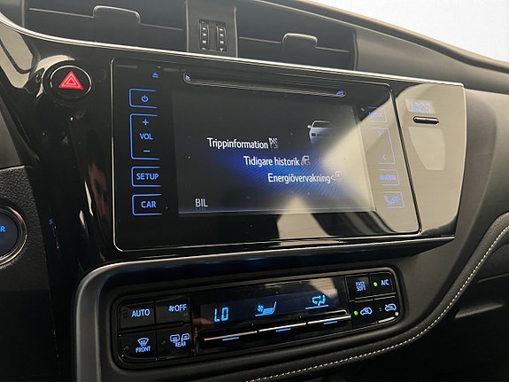 Toyota Auris 18 of 29
