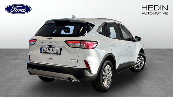 Ford Kuga 2 of 9
