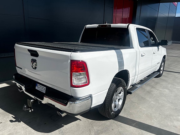 RAM 1500 4 of 5