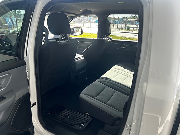 RAM 1500 11 of 24