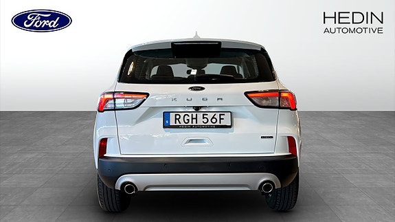 Ford Kuga 7 of 16