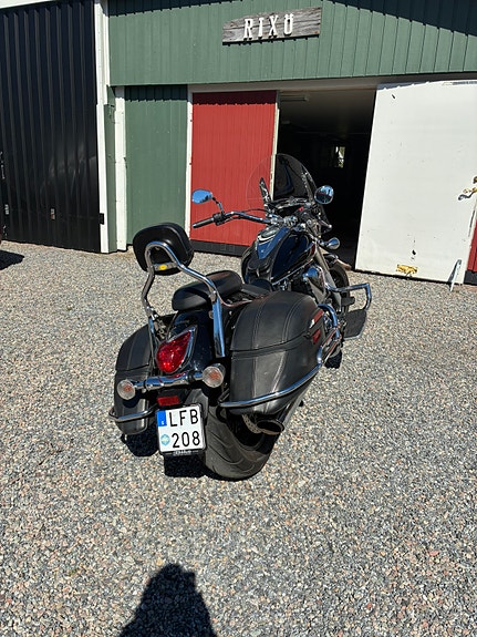 Yamaha XVS950A Midnight Star 3 of 5