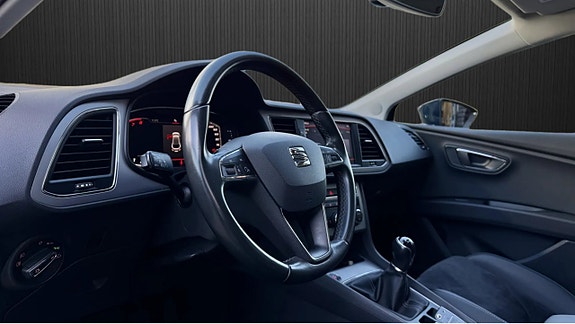Seat Leon 5 of 5
