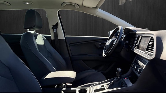 Seat Leon 6 of 6