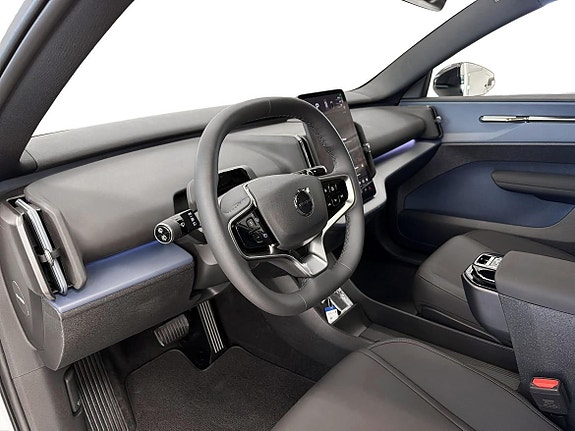 Volvo EX30 6 of 9