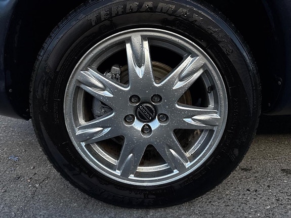 Volvo XC70 21 of 22