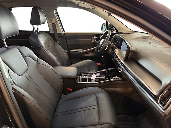 Kia Sorento 15 of 22