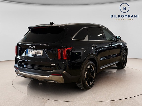 Kia Sorento 5 of 22