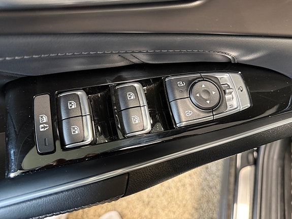 Kia Sorento 10 of 22