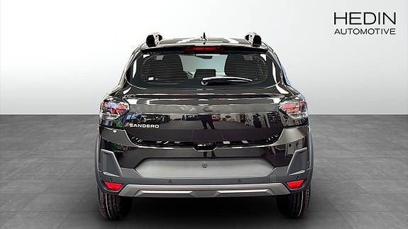 Dacia Sandero Stepway 7 of 9