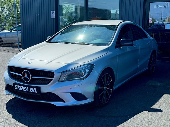 Mercedes-Benz CLA250 6 of 22