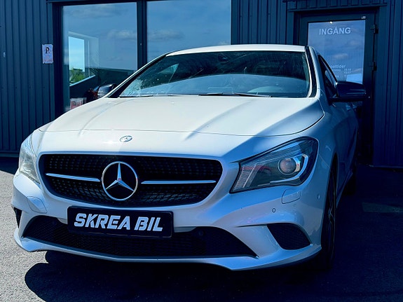 Mercedes-Benz CLA250 5 of 5