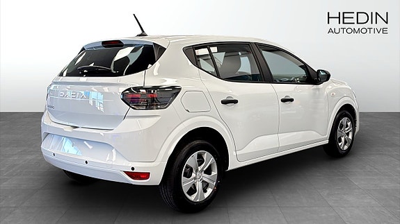 Dacia Sandero 2 of 5
