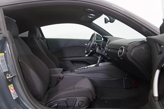 Audi TT 13 of 17