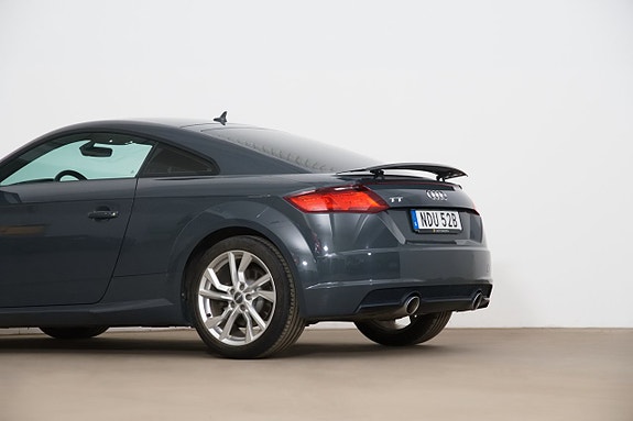 Audi TT 6 of 17