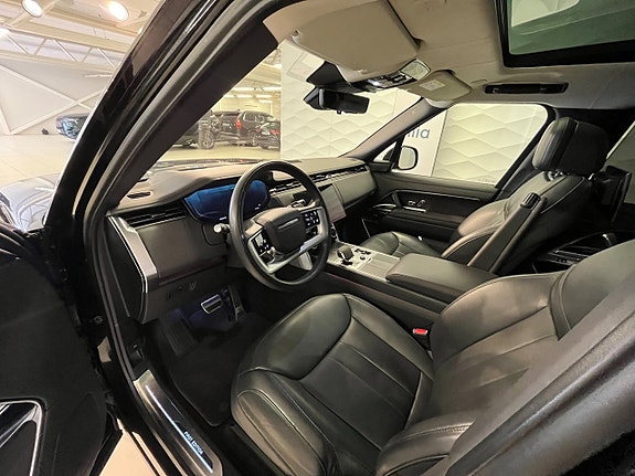 Land Rover Range Rover 4 of 5