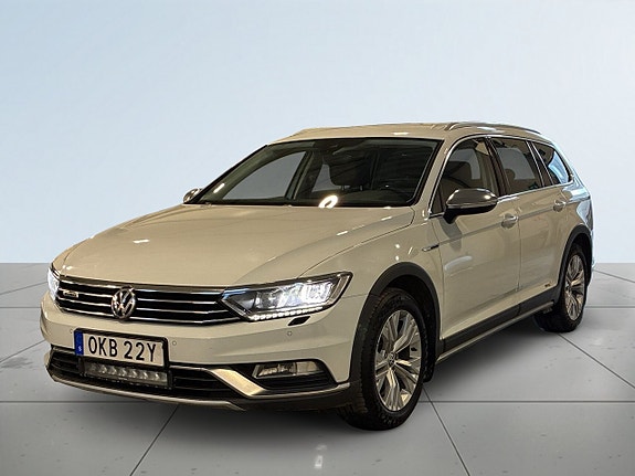 Volkswagen Passat Alltrack 19 of 19