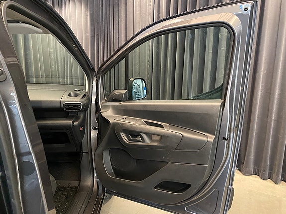 Citroen E-Berlingo 30 of 30