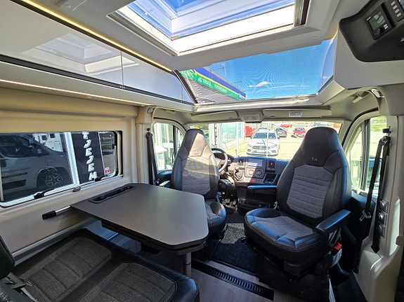 Adria TWIN 640 SLB SUPREME 11 of 16