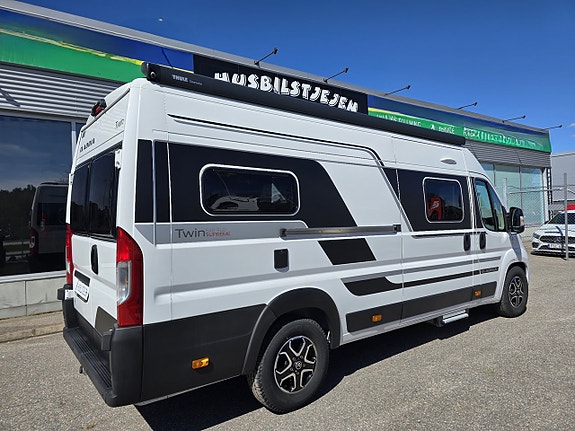 Adria TWIN 640 SLB SUPREME 2 of 16