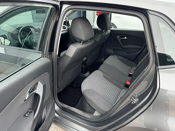 Volkswagen Polo 14 of 14