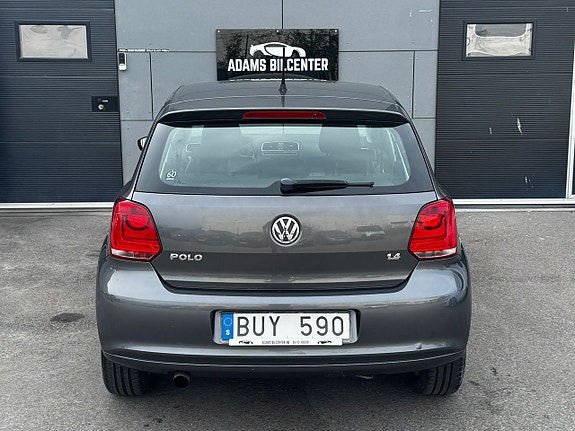 Volkswagen Polo 5 of 5