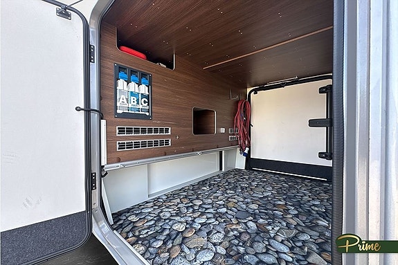 Bürstner Elegance I910 MB 170hk, 5500 kg 24 of 25