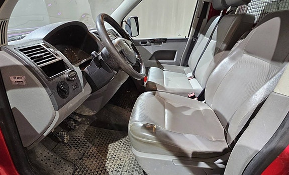 Volkswagen Transporter 7 of 12