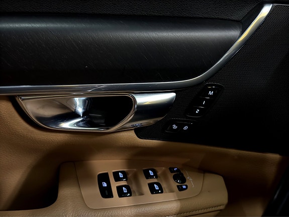 Volvo V90 Cross Country 24 of 30