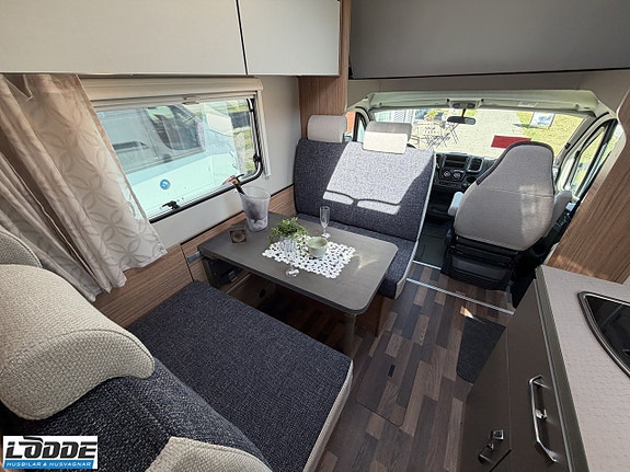 Weinsberg CaraHome 650 DG KAMPANJ 12 of 15