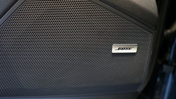 Porsche Cayenne Coupe 7 of 10
