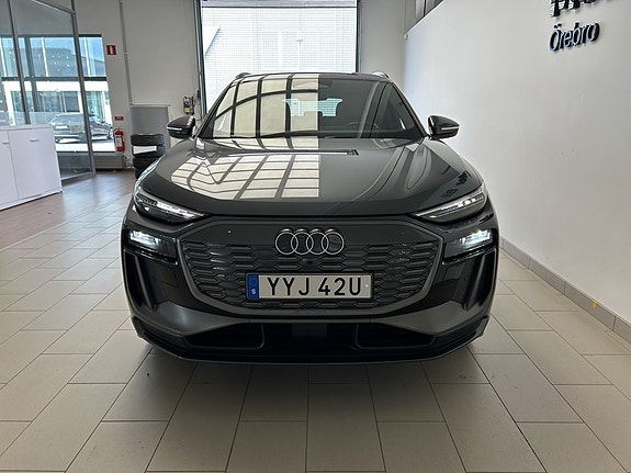 Audi Q6 e-tron 2 of 5