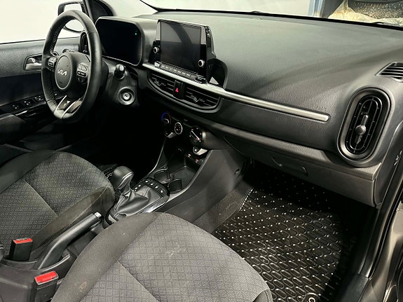 Kia Picanto 5 of 17