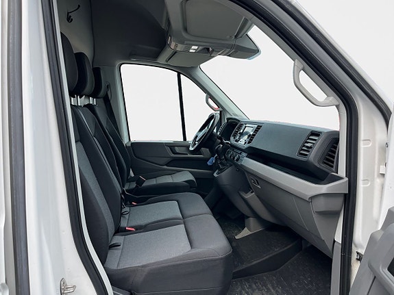Volkswagen Crafter 15 of 15