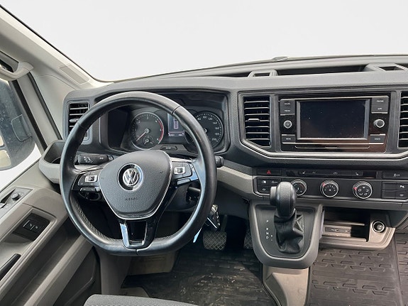 Volkswagen Crafter 10 of 15