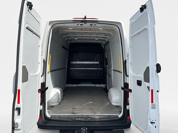 Volkswagen Crafter 14 of 15