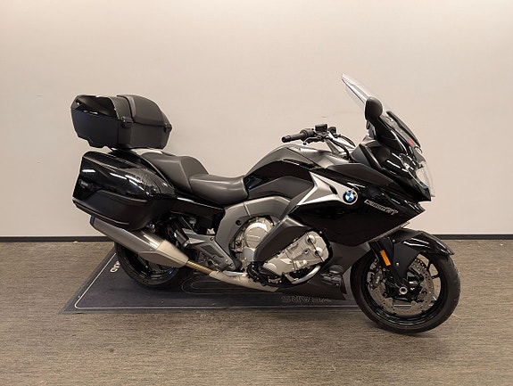 BMW K1600GT 2 of 4