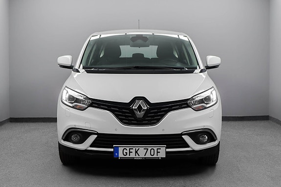 Renault Grand Scenic IV 4 of 5