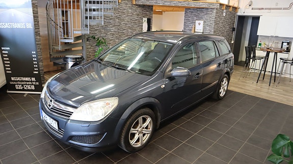 Opel Astra 2 of 5