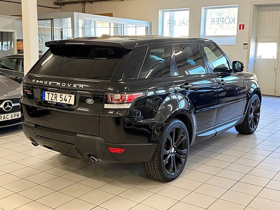 Land Rover Range Rover Sport 3 of 5