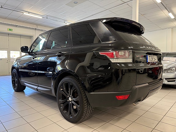 Land Rover Range Rover Sport 5 of 5