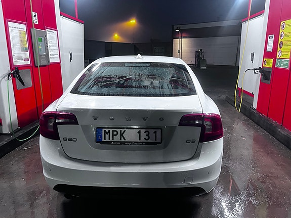 Volvo S60 5 of 5