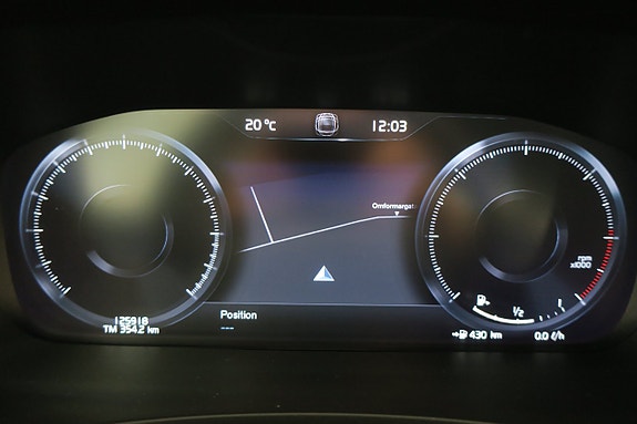 Volvo S90 9 of 16