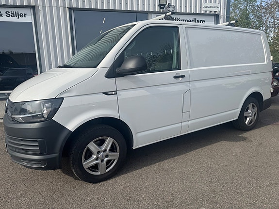 Volkswagen Transporter 3 of 5